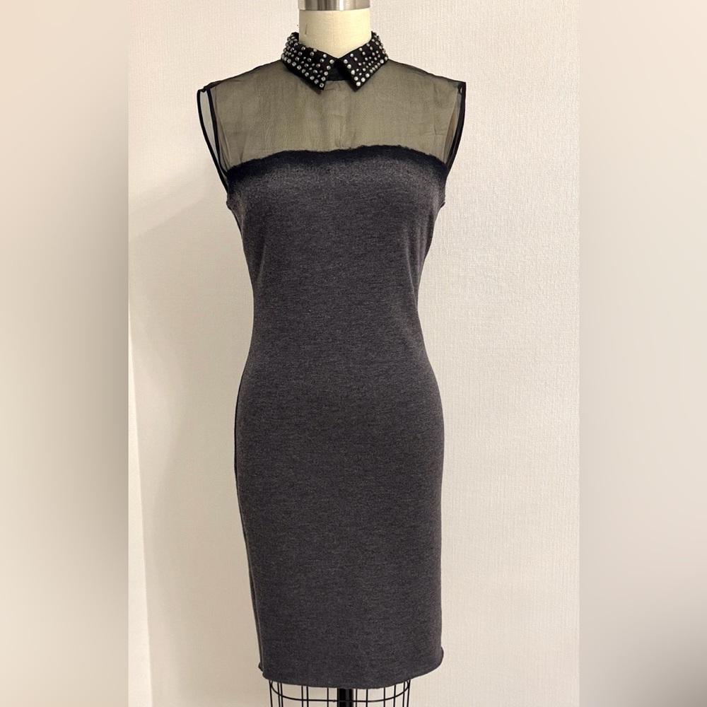 Alberta Ferretti Gray/Black slip on wool Dress with Studded Collar, Size S-M. - Picture 4 of 17
